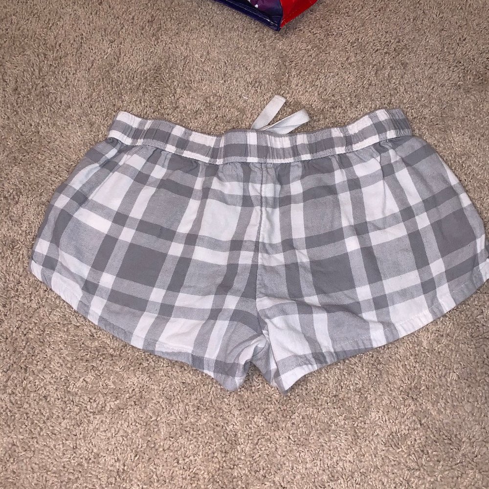 Aerie PJ shorts - Picture 2 of 3